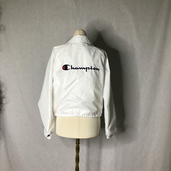Champion Womens Size Small White Retro Logo Spellout Cropped Windbreaker Jacket - Picture 1 of 4